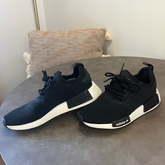 Black NMDs - Picture 3 of 7